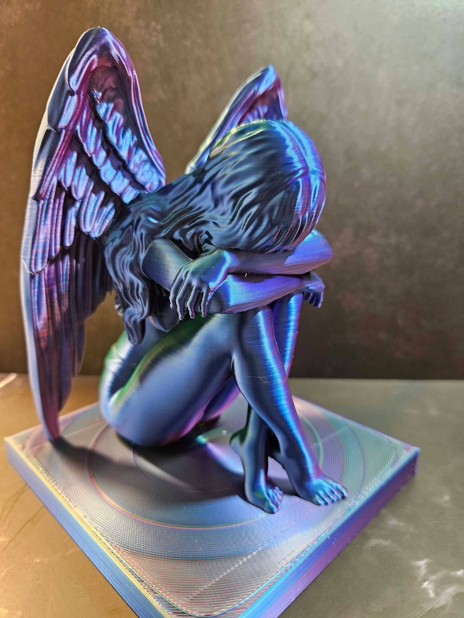 Fallen Angel Sculpture – Tri Colour Silk
