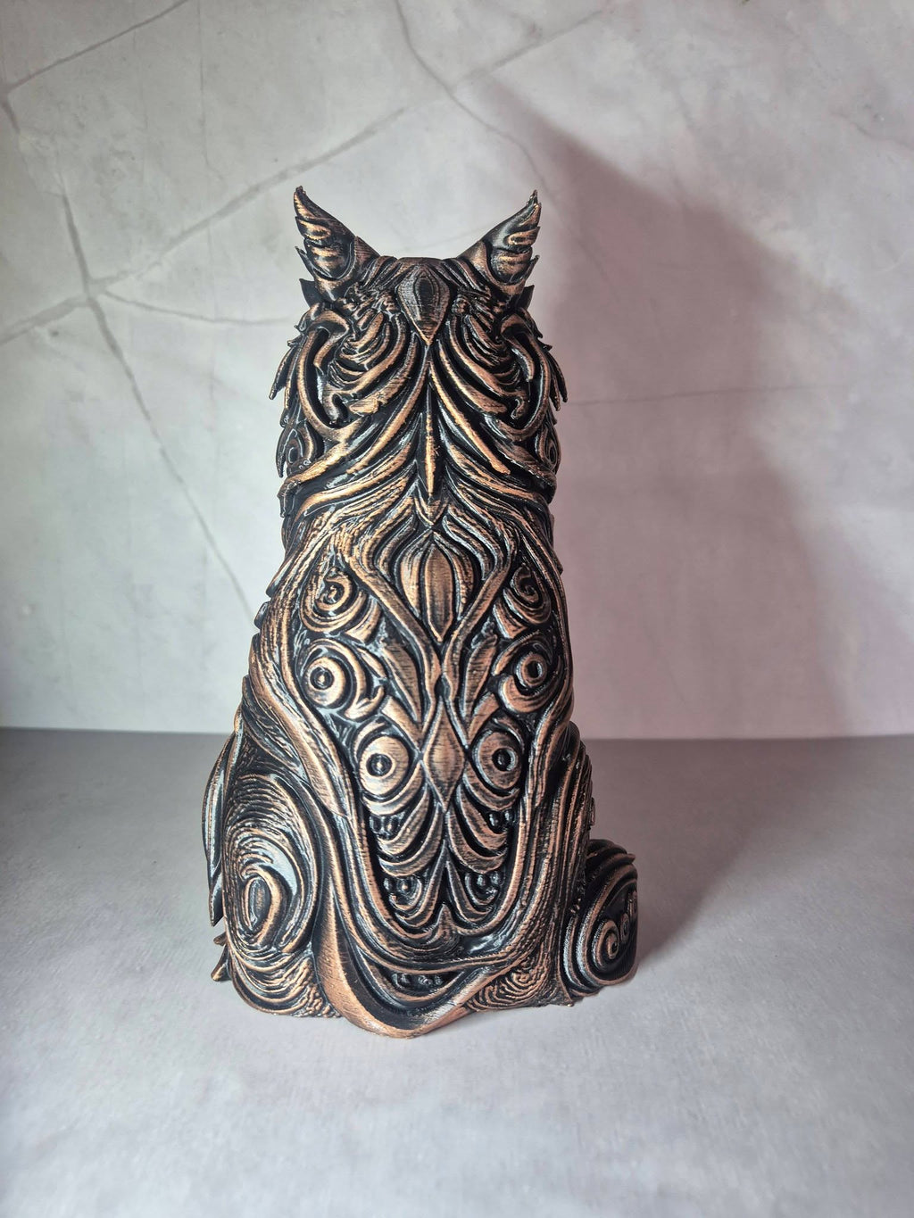 Ornate Maine Coon Cat Sculpture – 18cm