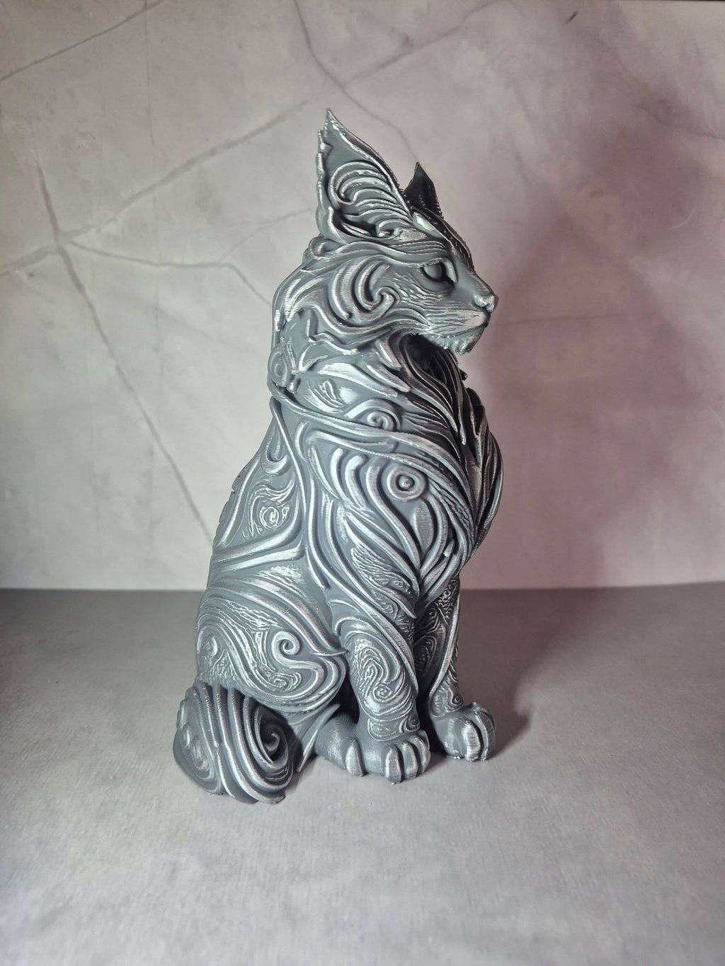 Ornate Maine Coon Cat Sculpture – 18cm