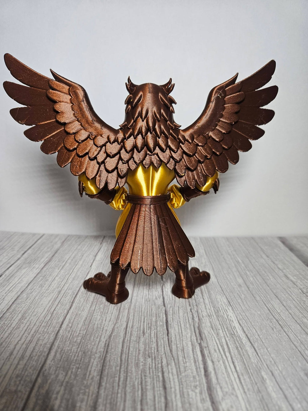 Hawks Mascot Sculpture – SS Design – 18cm