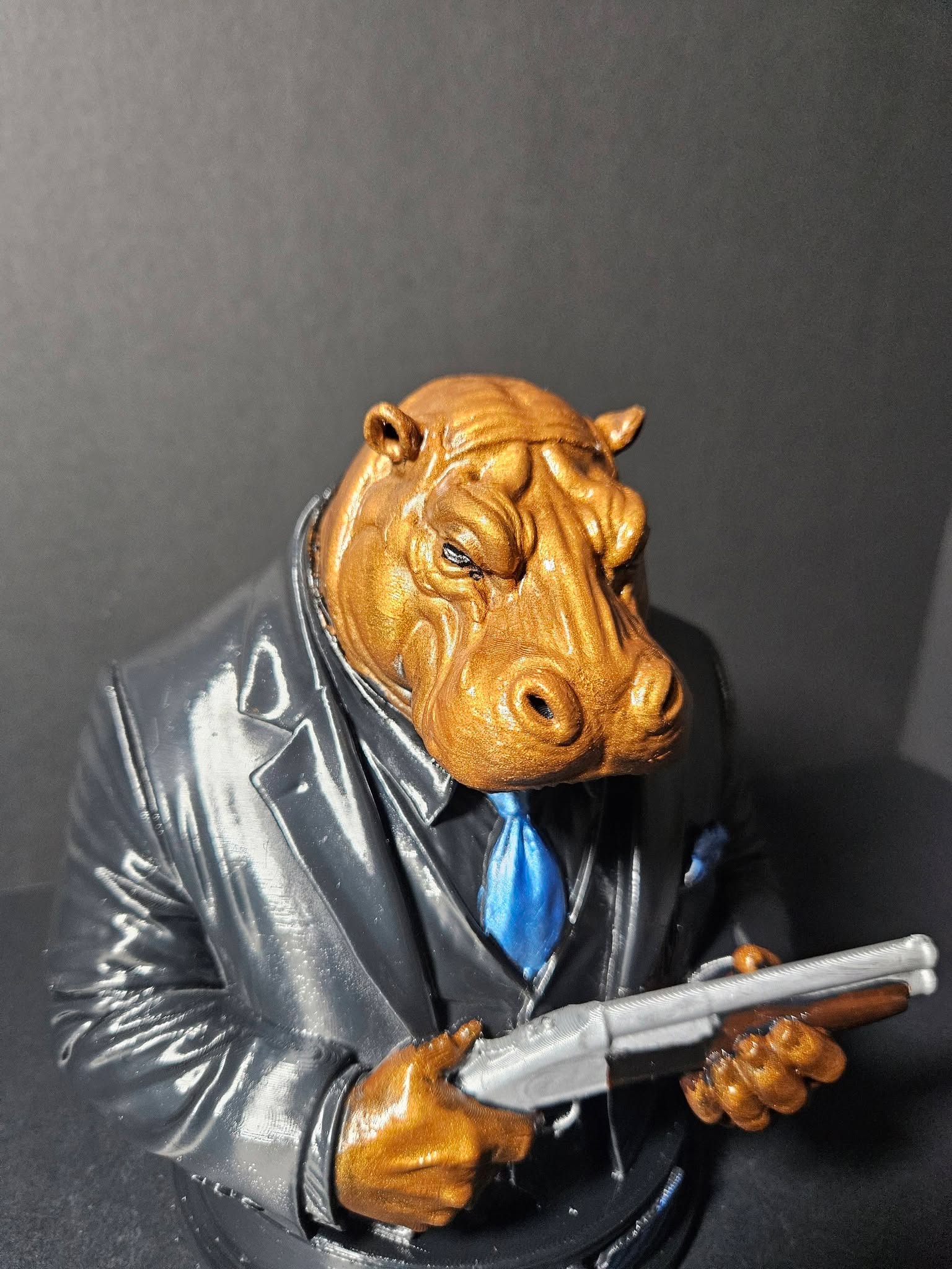 Hippo Boss Sculpture – 19cm