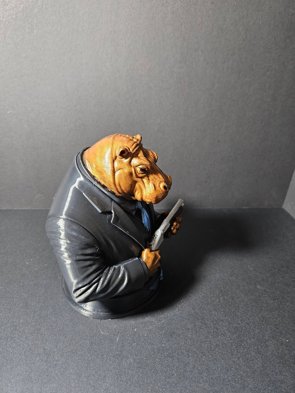 Hippo Boss Sculpture – 19cm