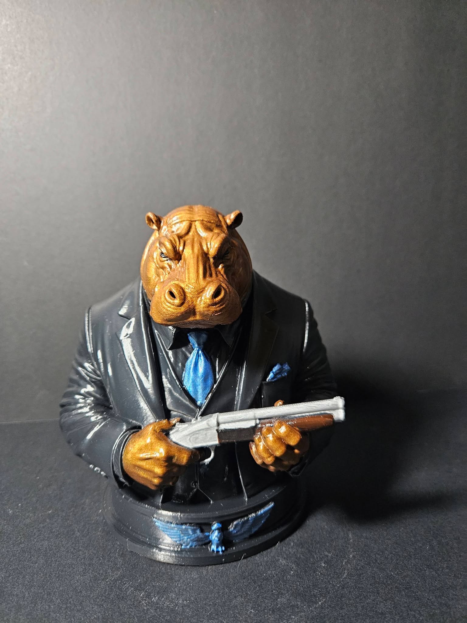 Hippo Boss Sculpture – 19cm