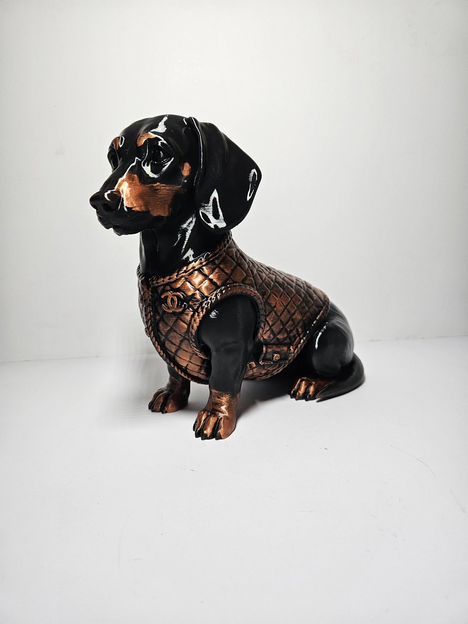 Designer Dachshund Sculpture – 26cm