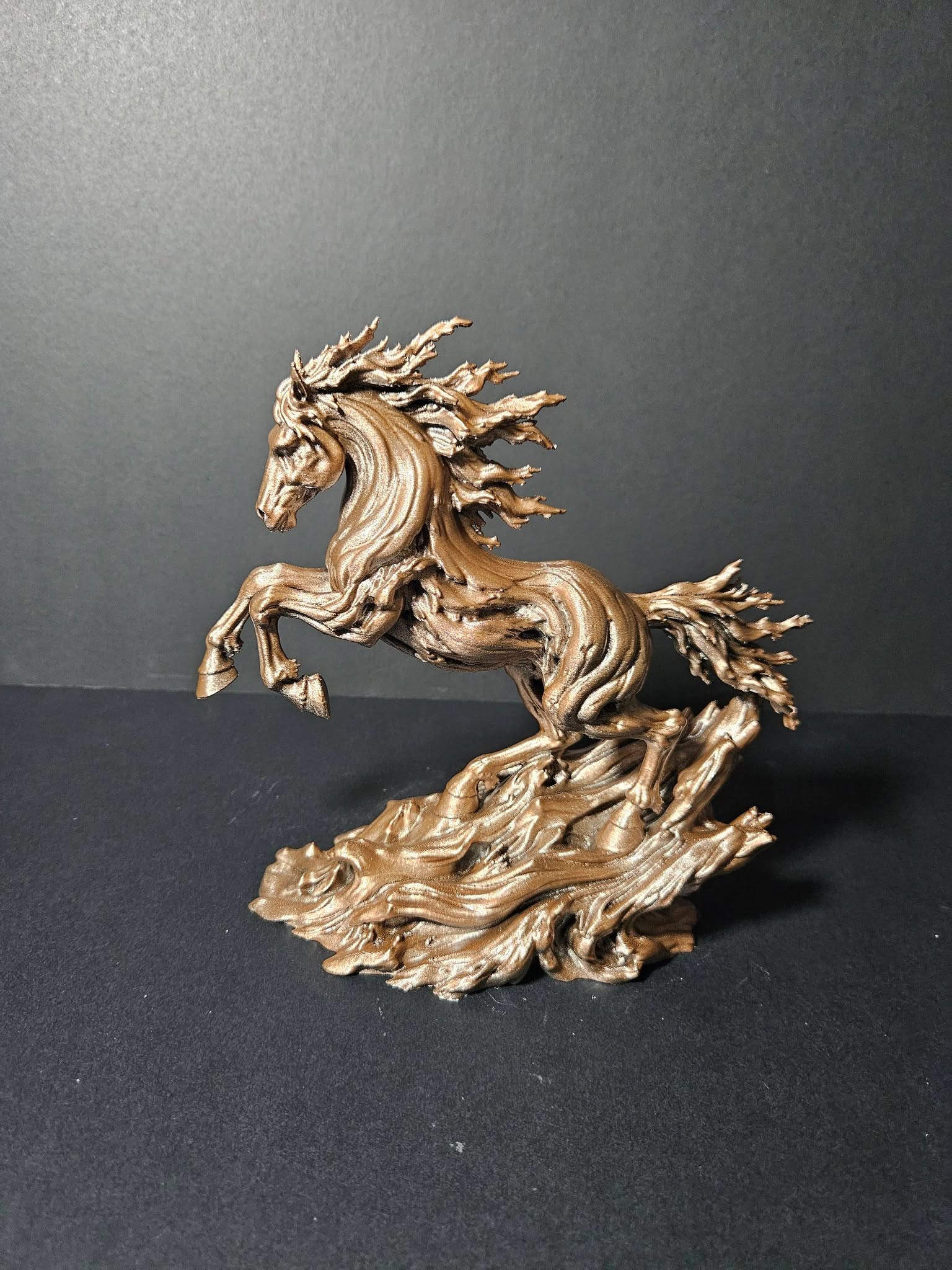 Driftwood Horse Sculpture – Metallic Rose