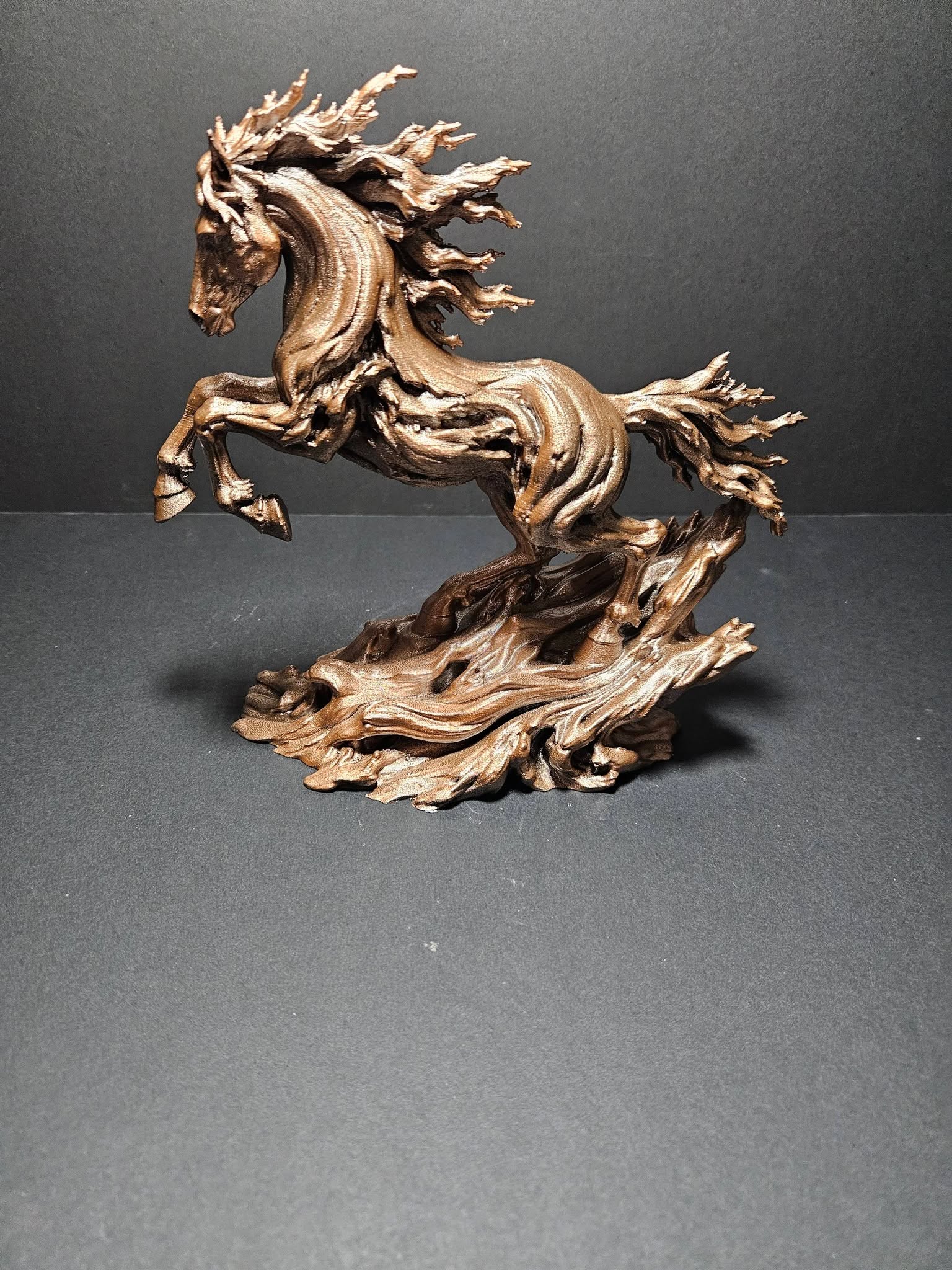 Driftwood Horse Sculpture – Metallic Rose