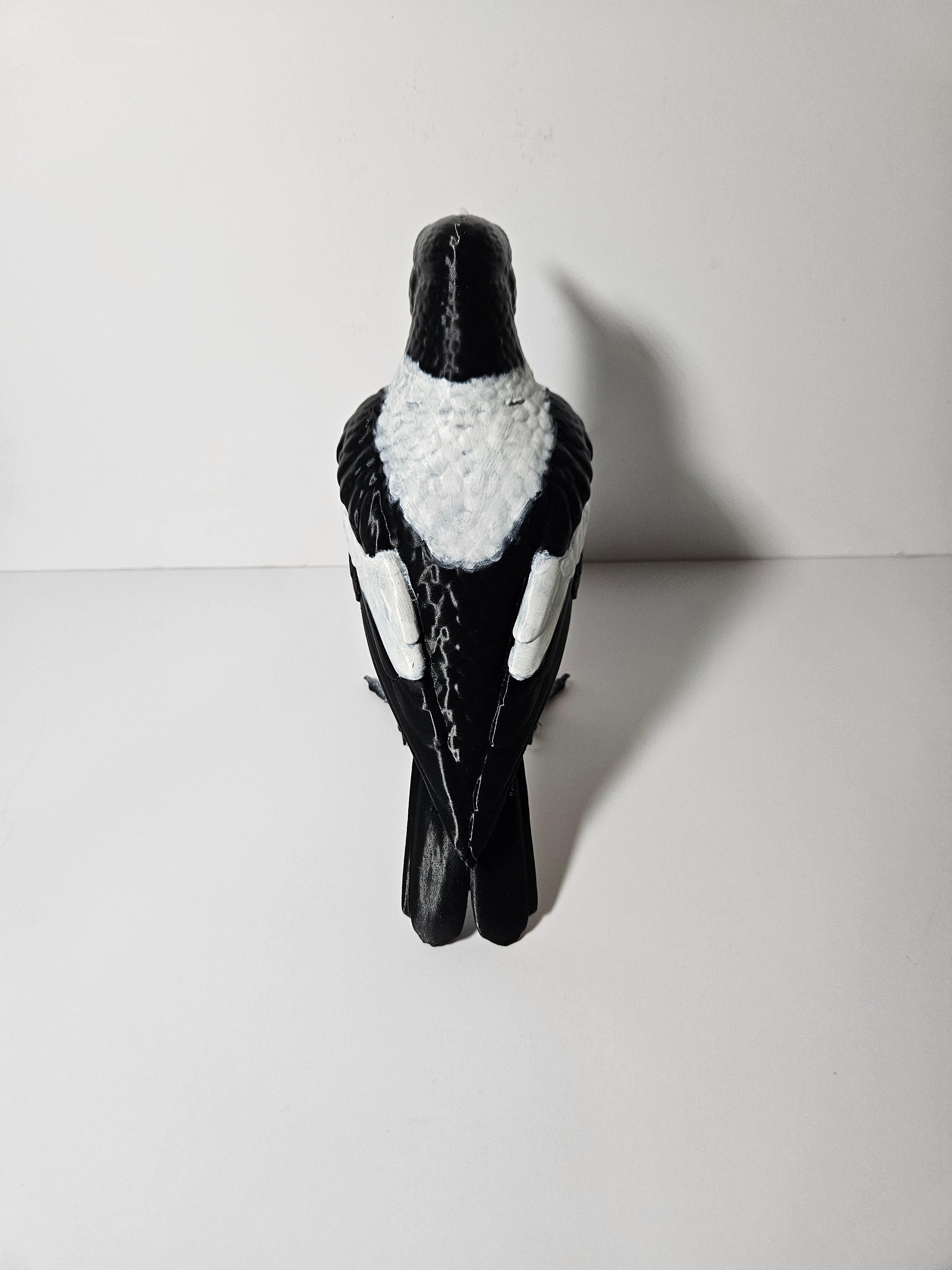 Australian Magpie – 22cm Bird Sculpture