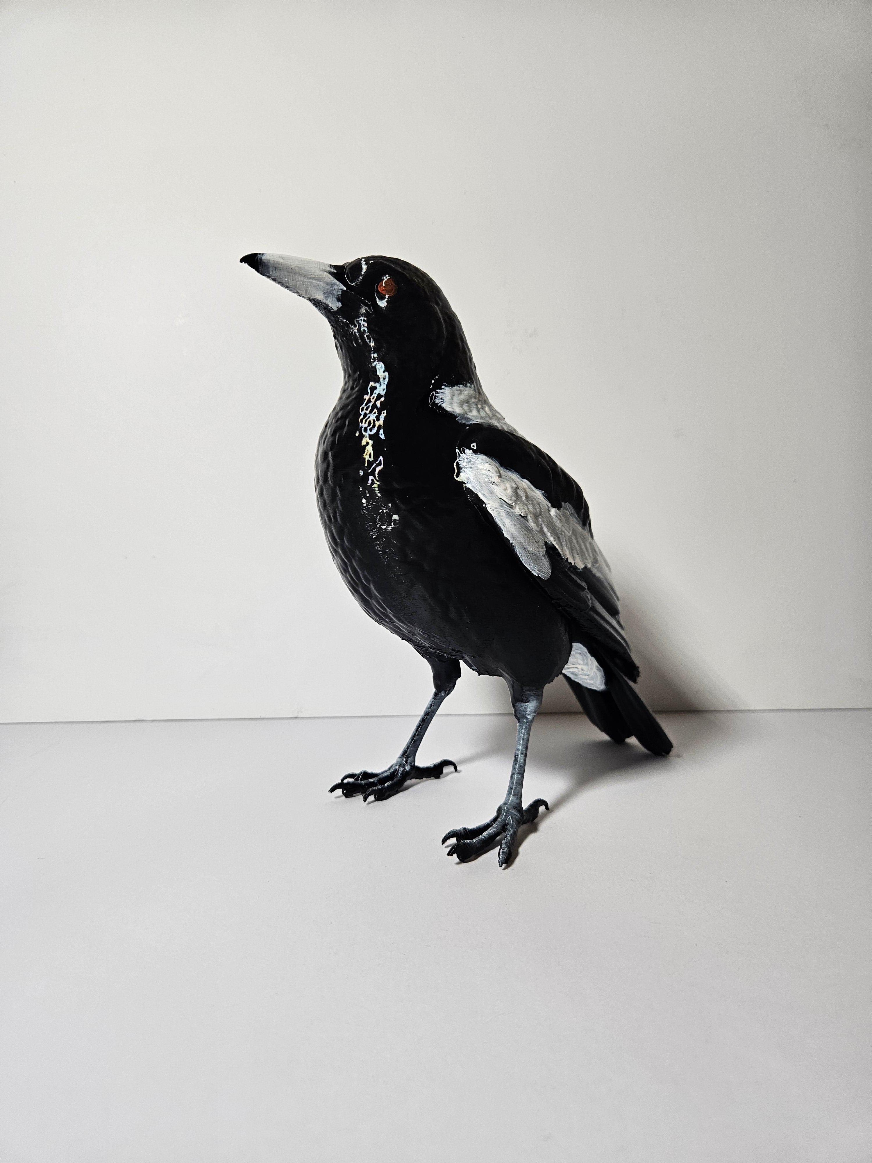 Australian Magpie – 22cm Bird Sculpture