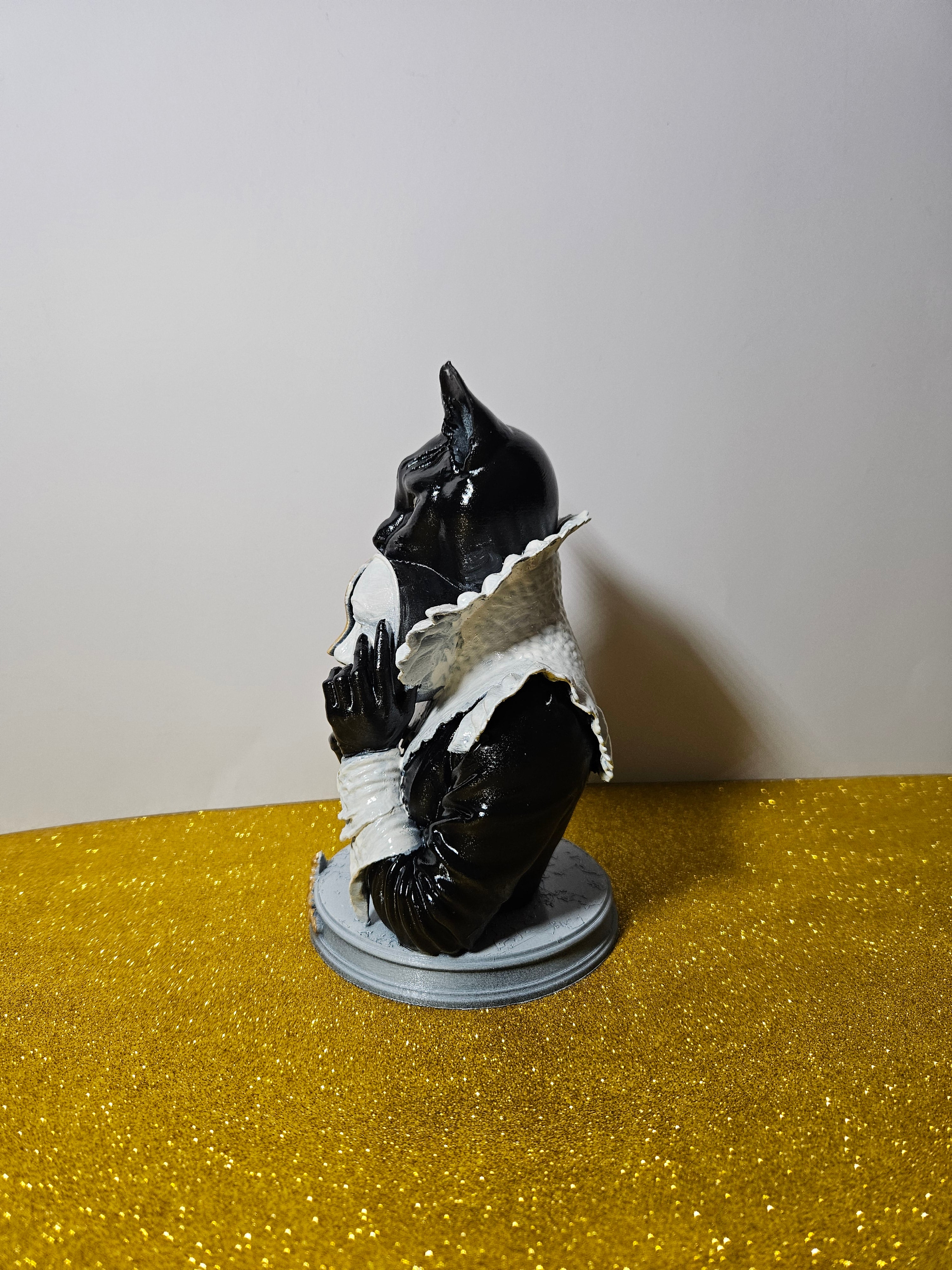 Cat with Mask Sculpture – 20cm