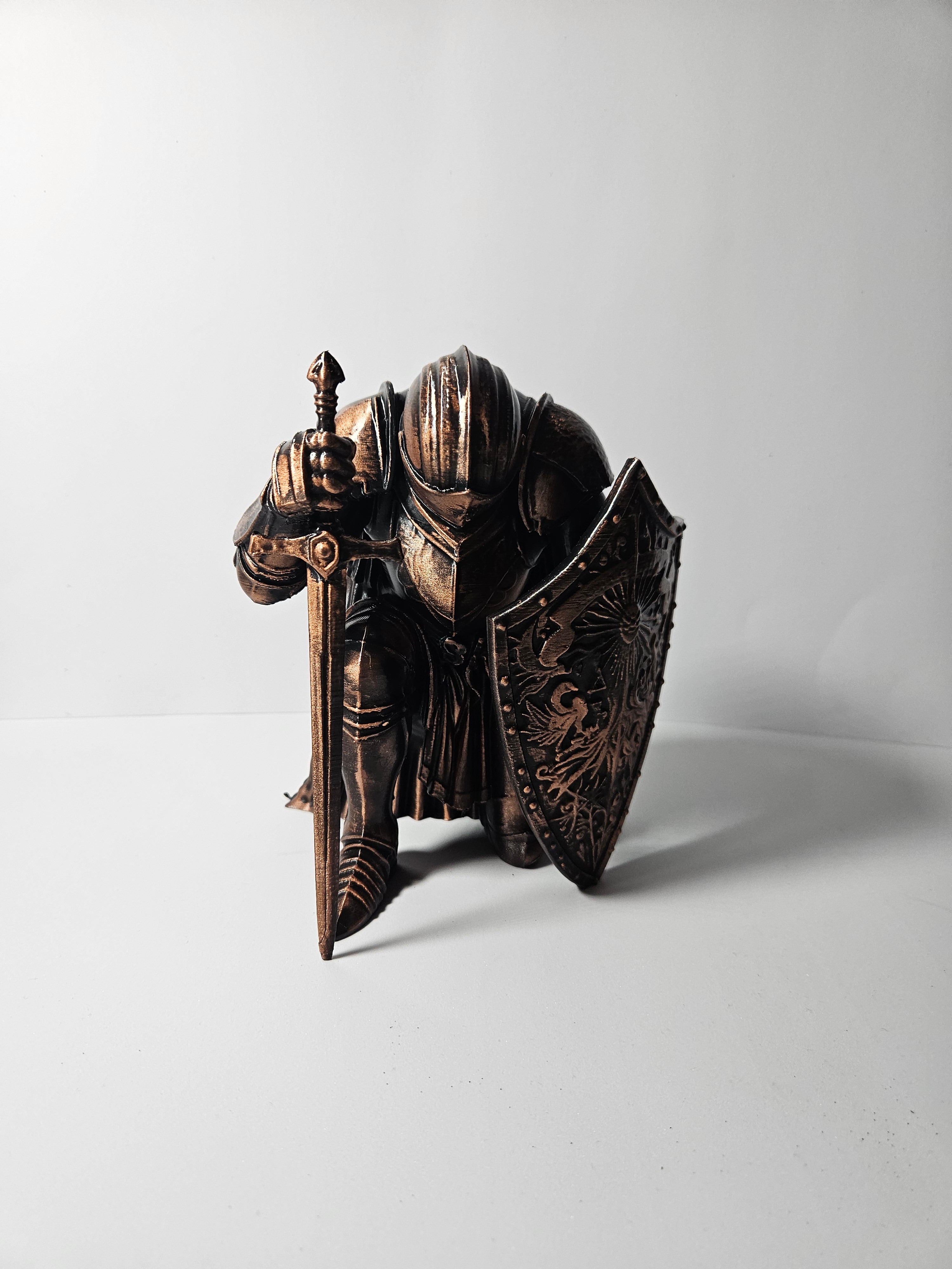 NZ Warrior Sculpture – 20cm