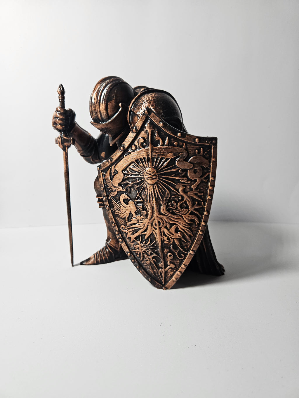 NZ Warrior Sculpture – 20cm