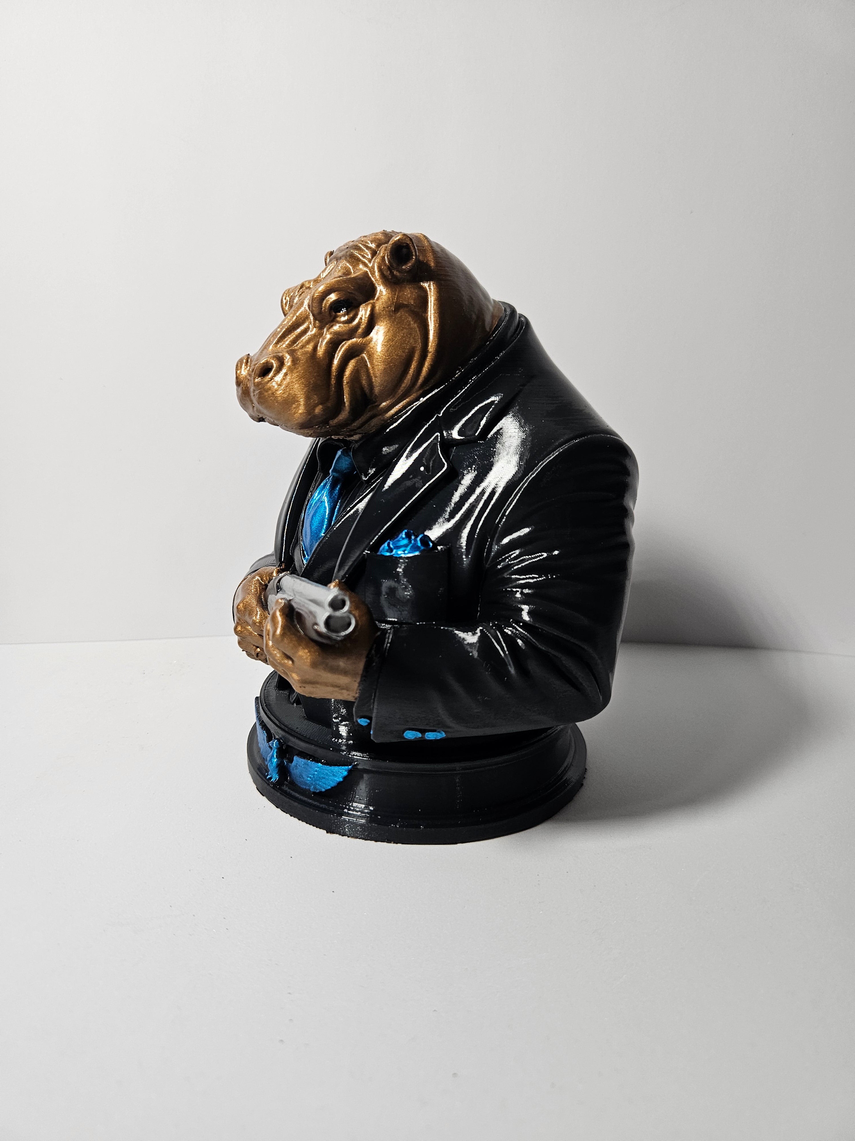 Hippo Boss Sculpture – 19cm