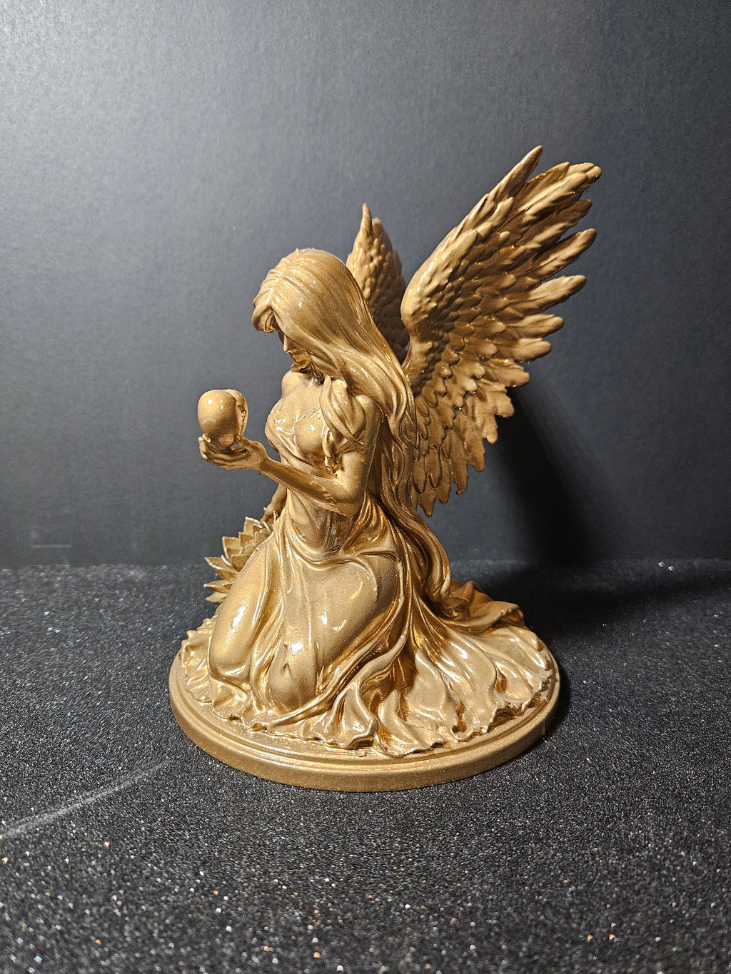 Mending Grace – Angel Sculpture