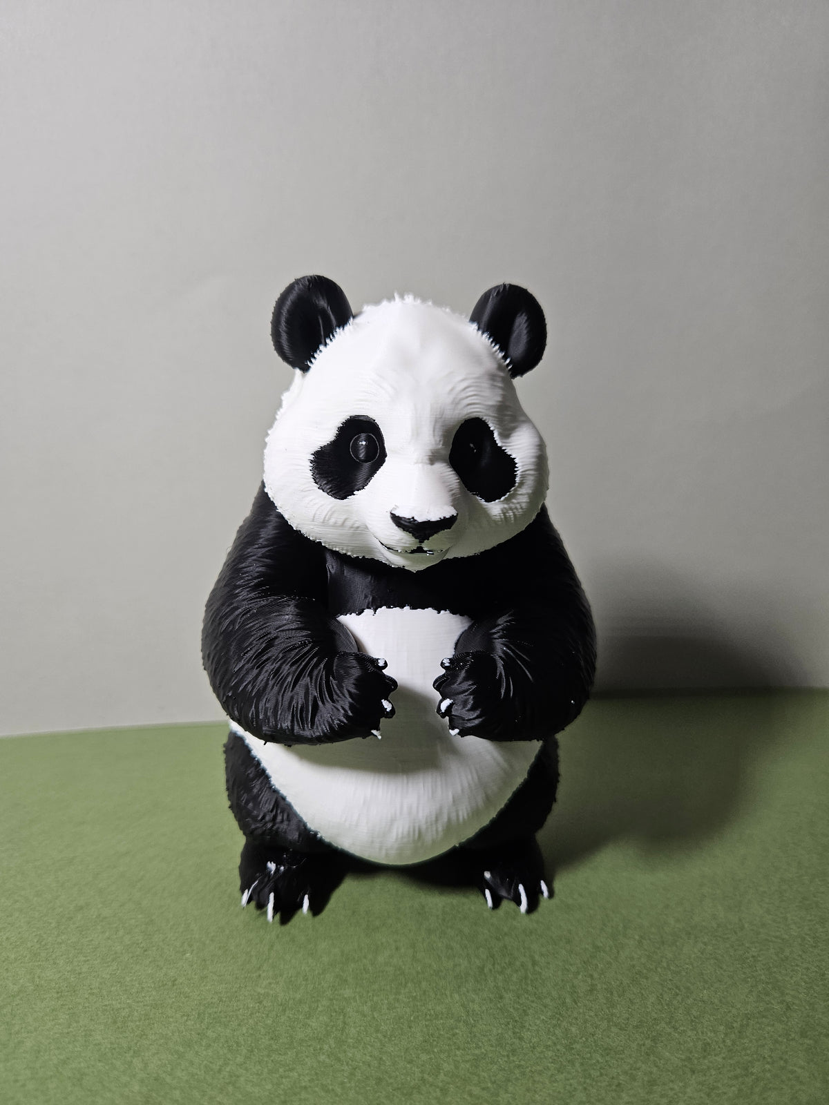 18cm Panda Sculpture