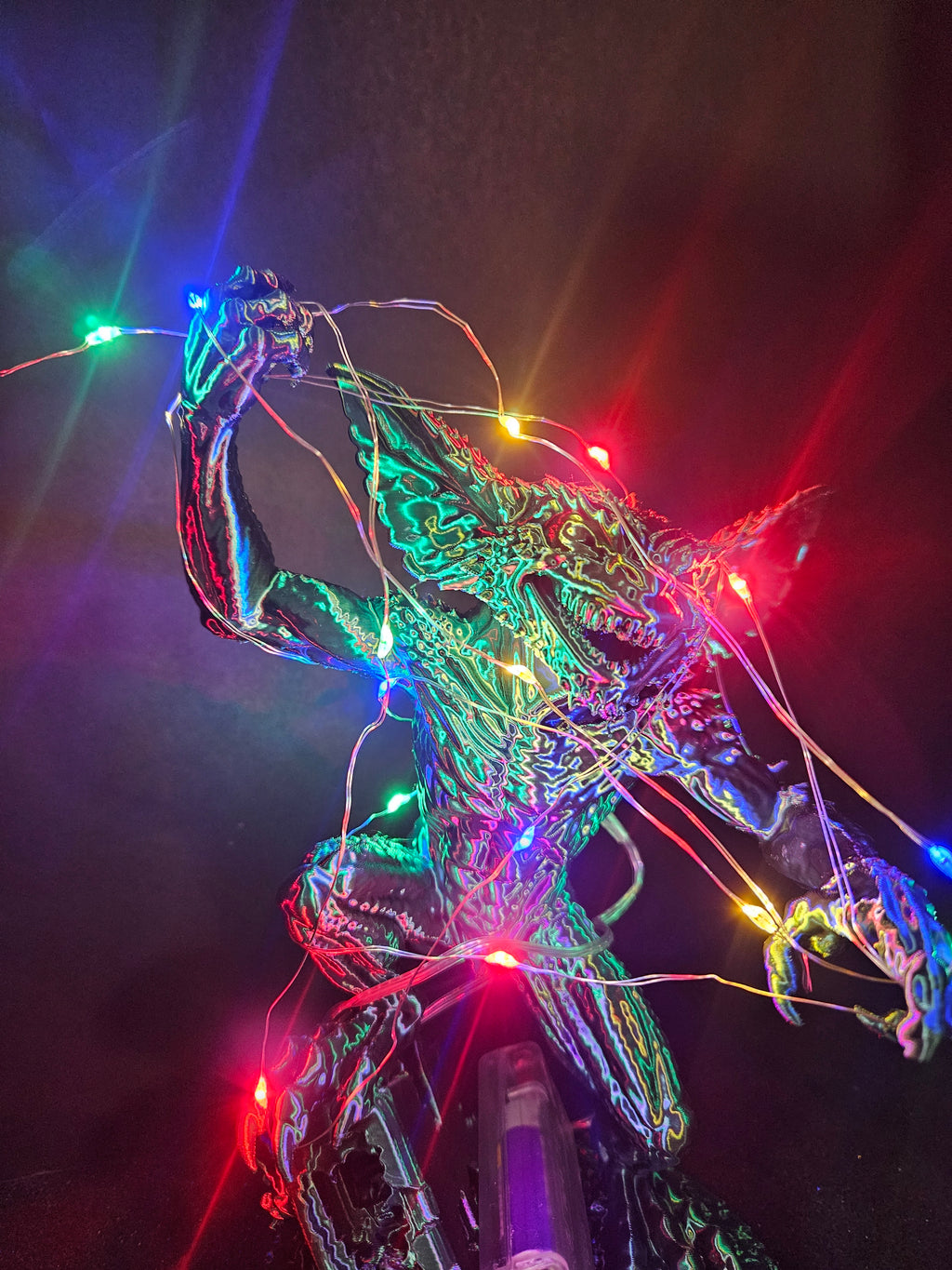 Gremlin Lights ✨🎄 | Light-Up Gremlin Sculpture – 25cm