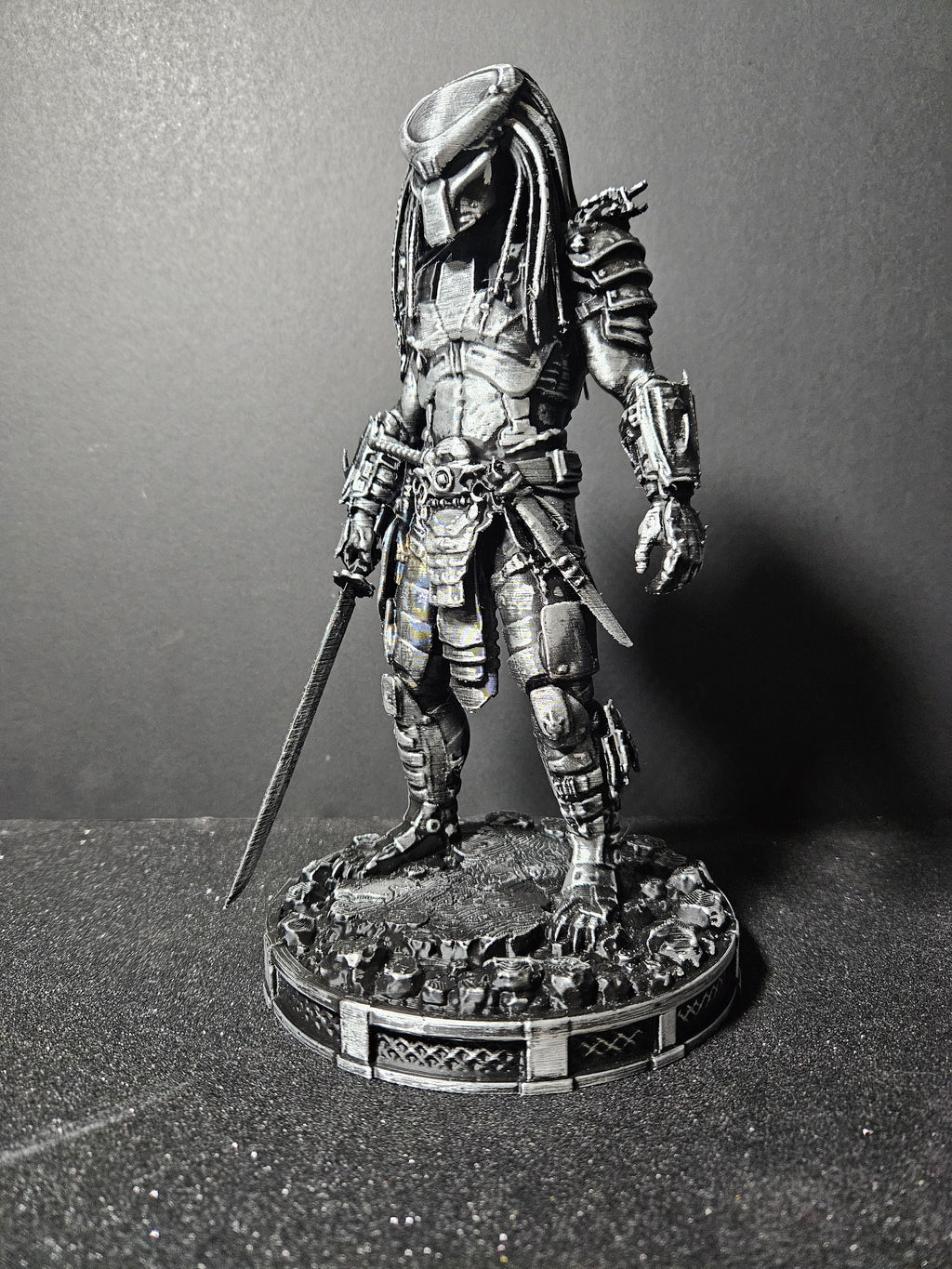 Predator Hunter ⚔️ | Predator Sculpture – 25cm