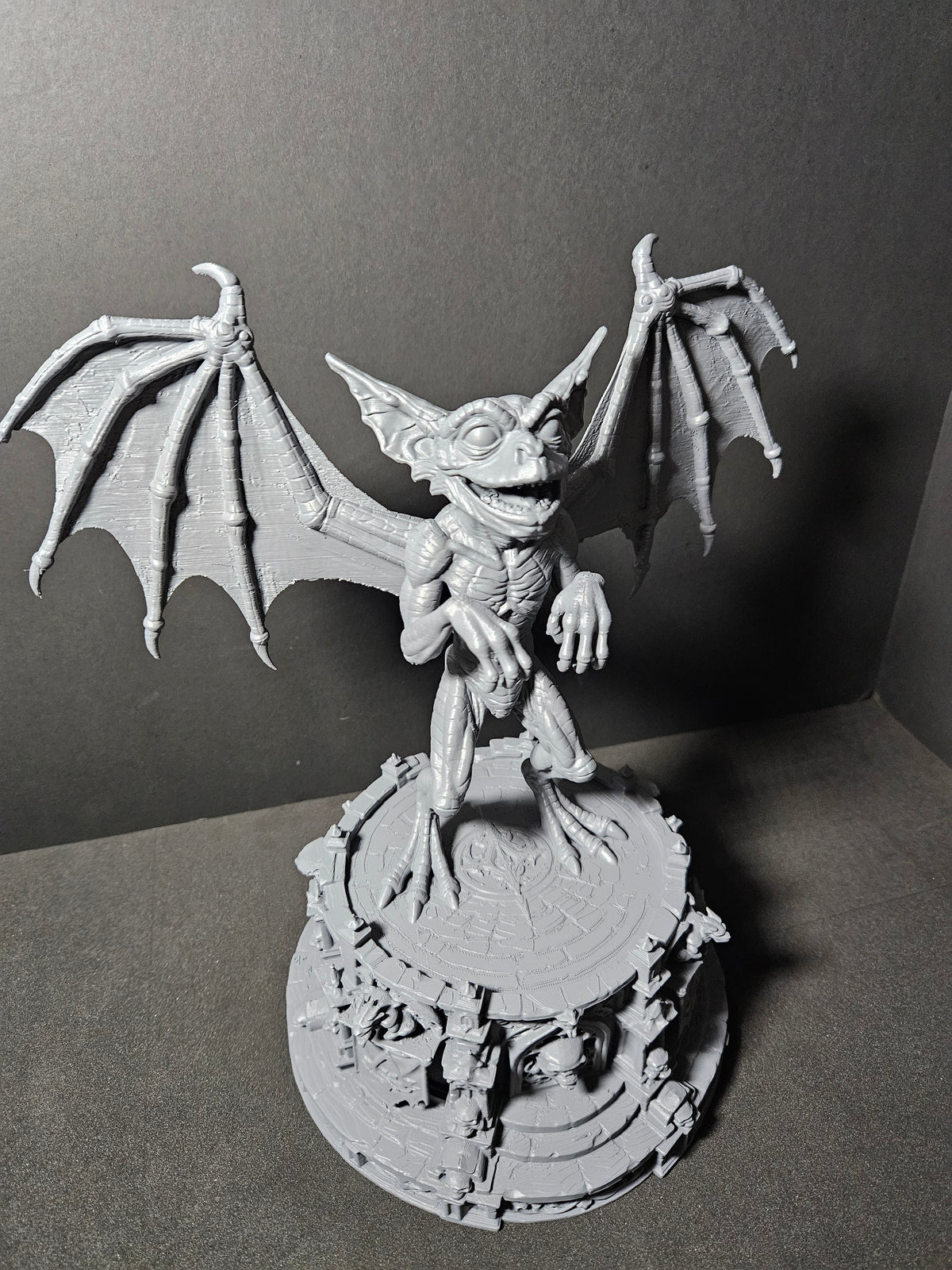 Gargoyle Gremlin 🦇 | Gothic Sculpture – 30cm