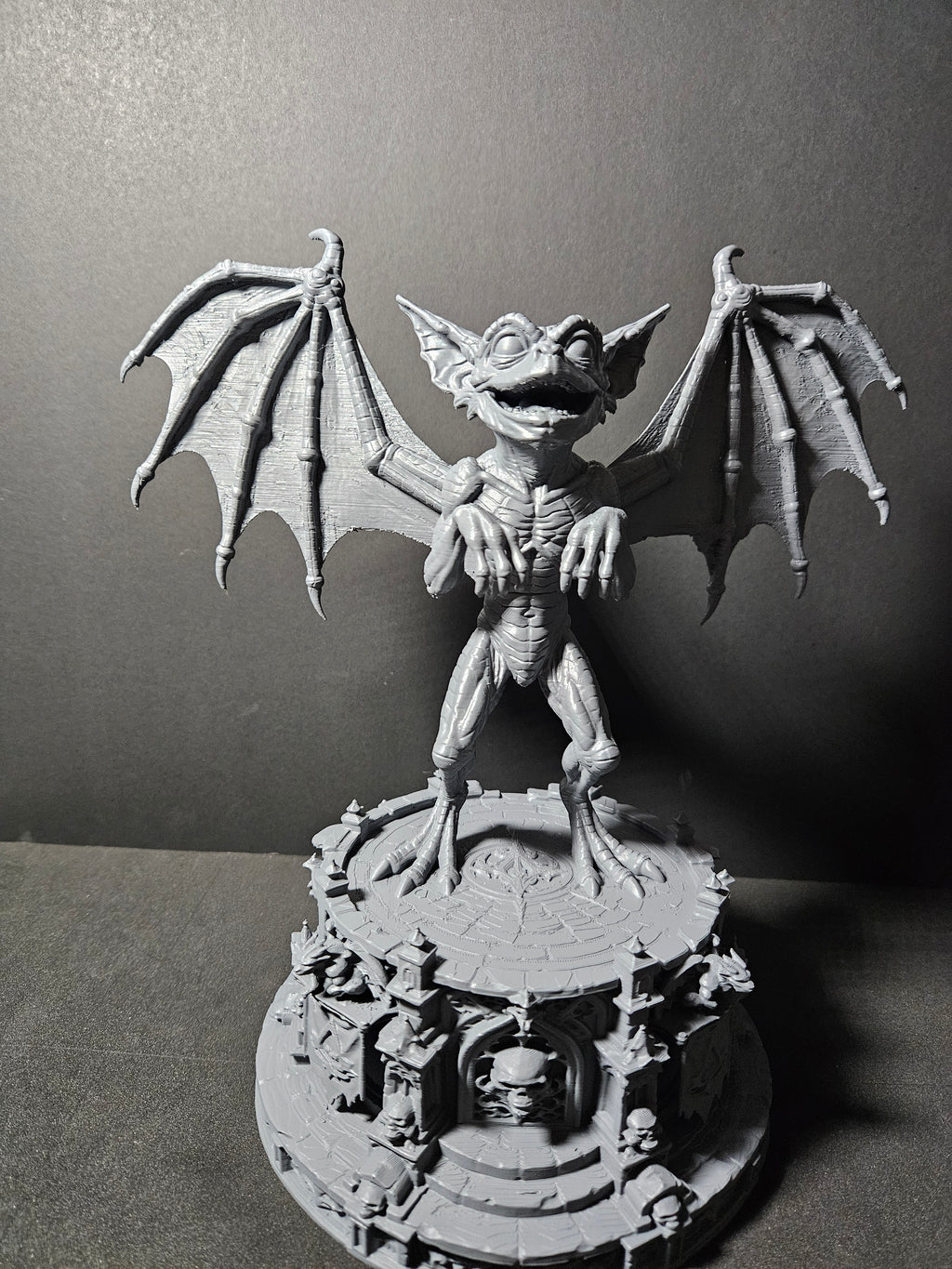 Gargoyle Gremlin 🦇 | Gothic Sculpture – 30cm