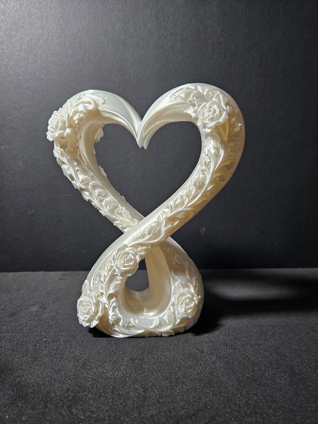 Eternal Love 🤍✨ | Infinity Heart Sculpture – 22cm