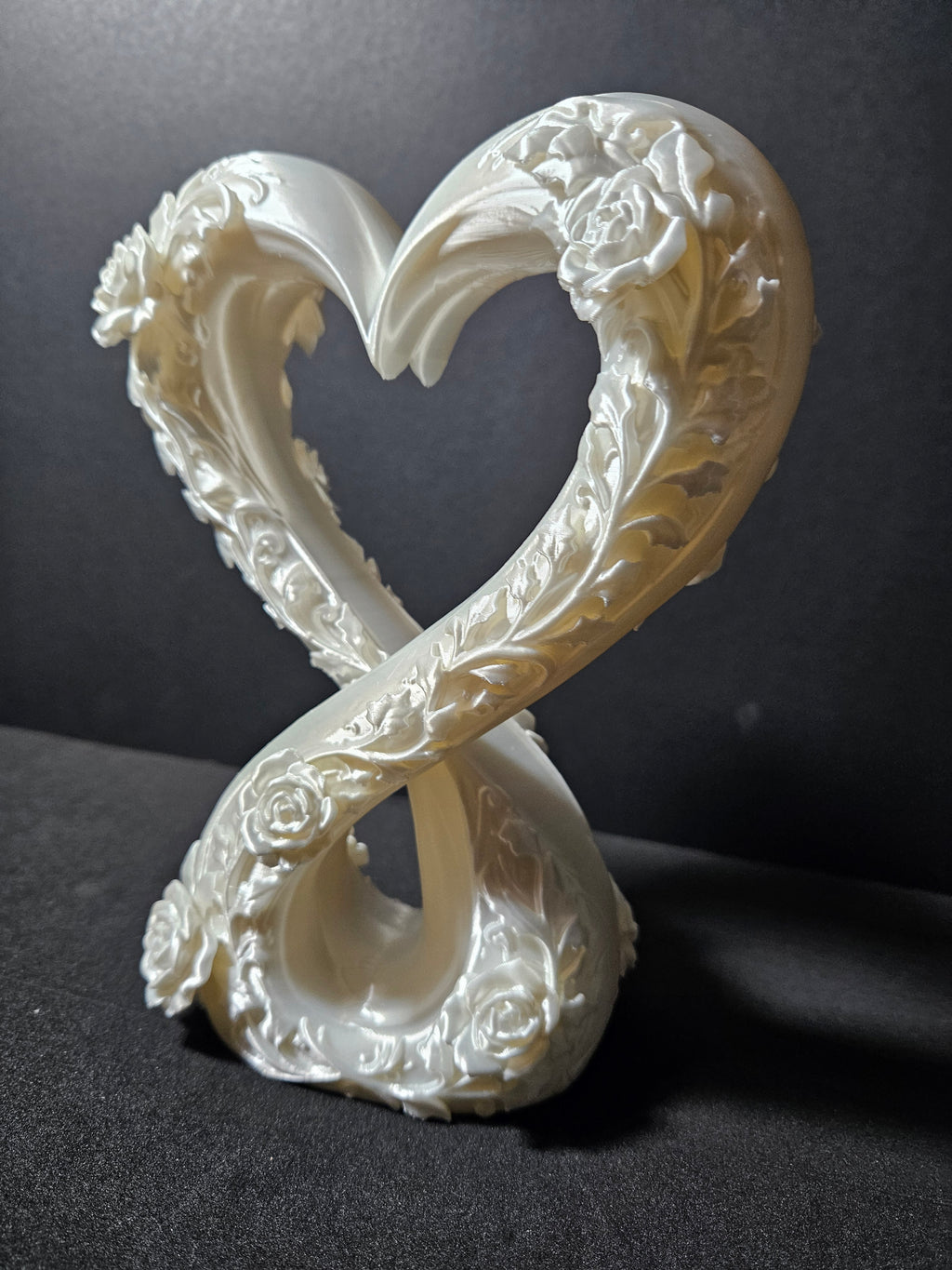 Eternal Love 🤍✨ | Infinity Heart Sculpture – 22cm