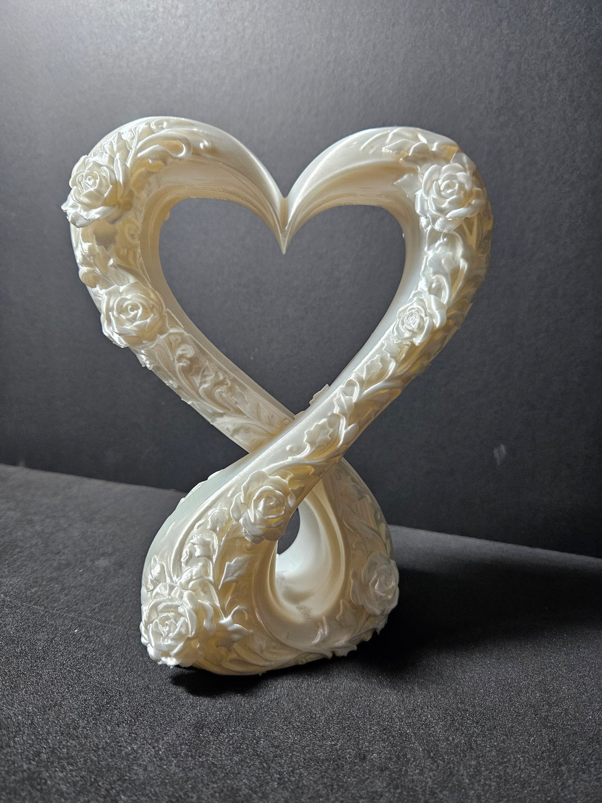 Eternal Love 🤍✨ | Infinity Heart Sculpture – 22cm