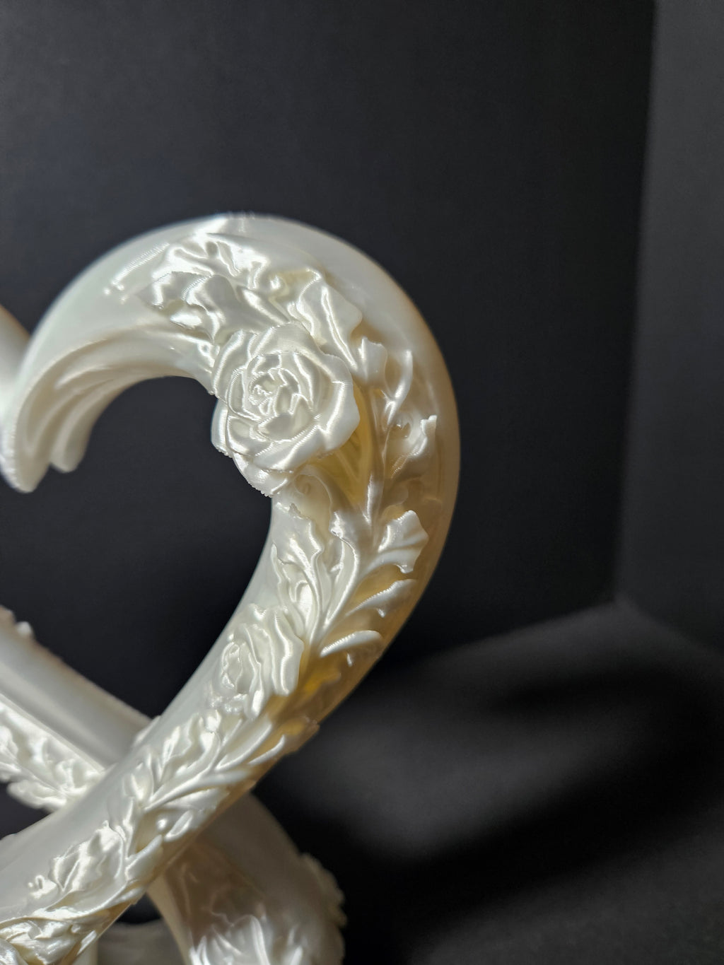 Eternal Love 🤍✨ | Infinity Heart Sculpture – 22cm