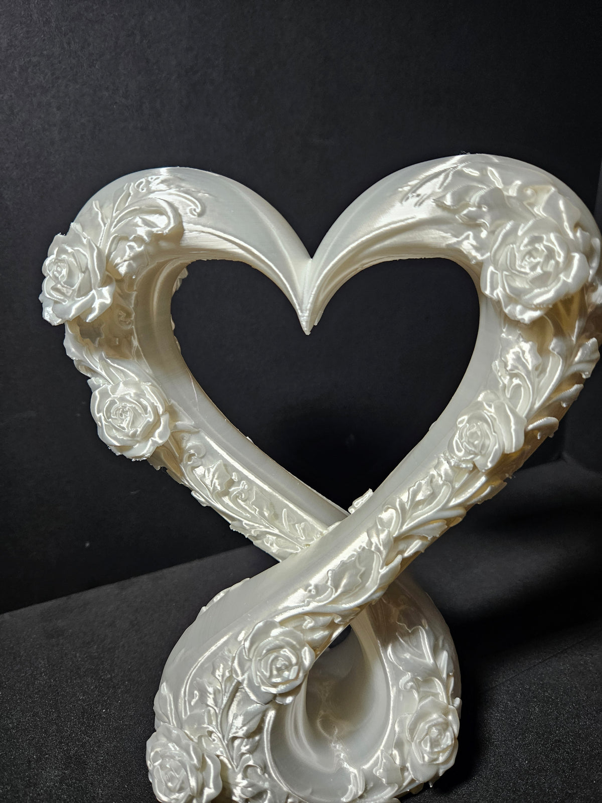Eternal Love 🤍✨ | Infinity Heart Sculpture – 22cm