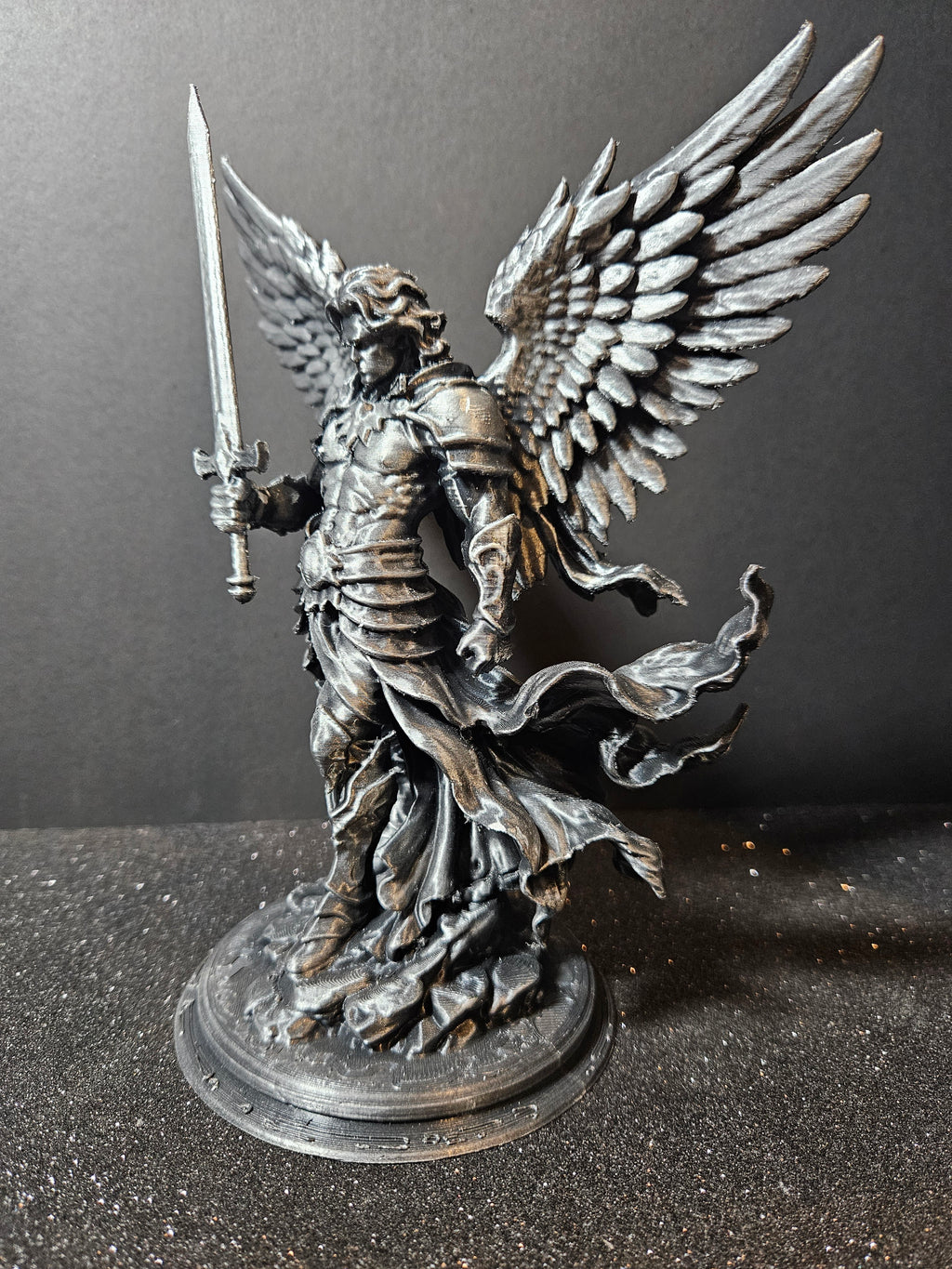 Archangel Michael V8 ⚔️🪽 | Silver & Black Sculpture – 25cm