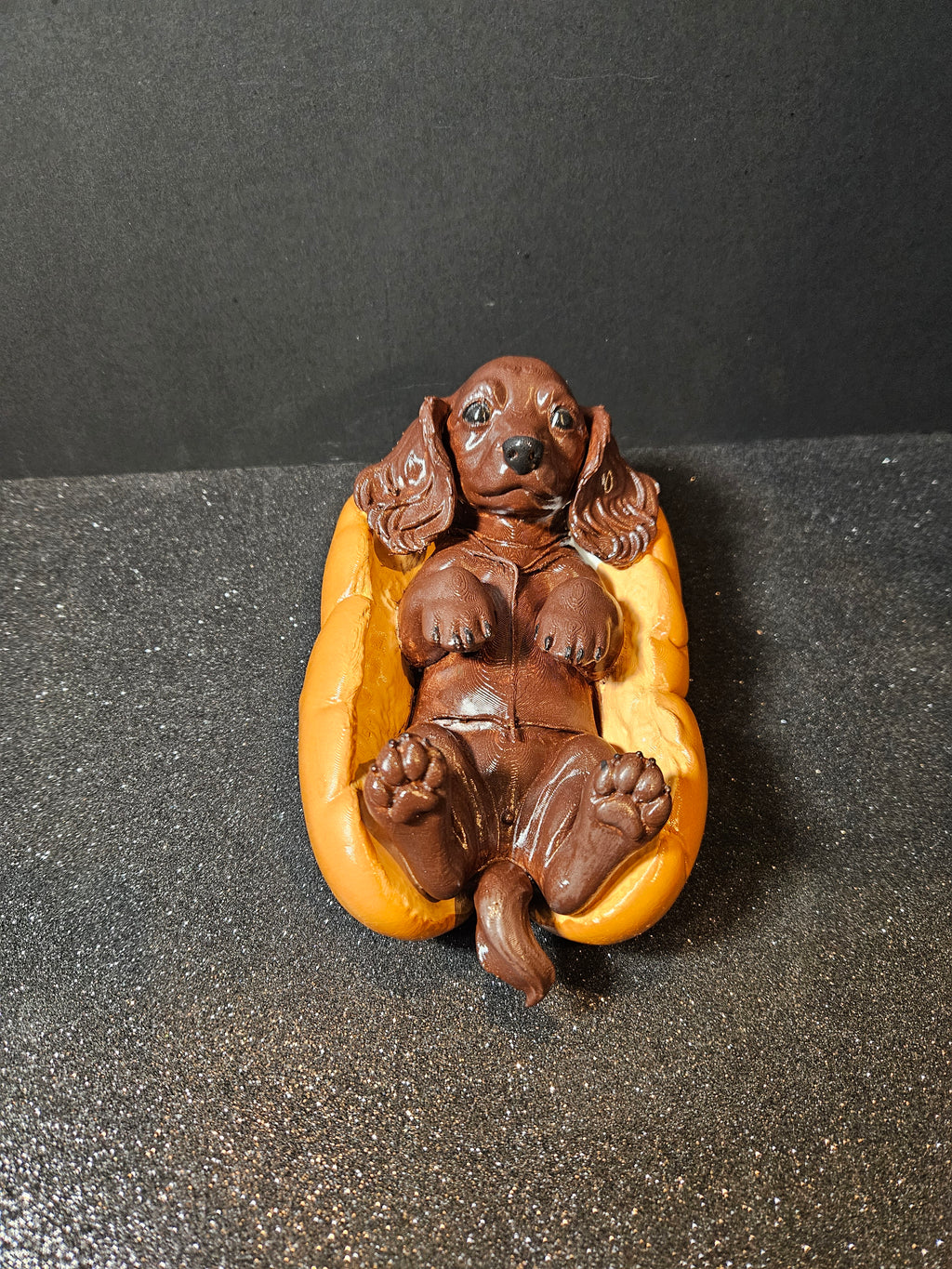 Hot Dog 🌭🐶 | Dachshund Hot Dog Sculpture – 20cm