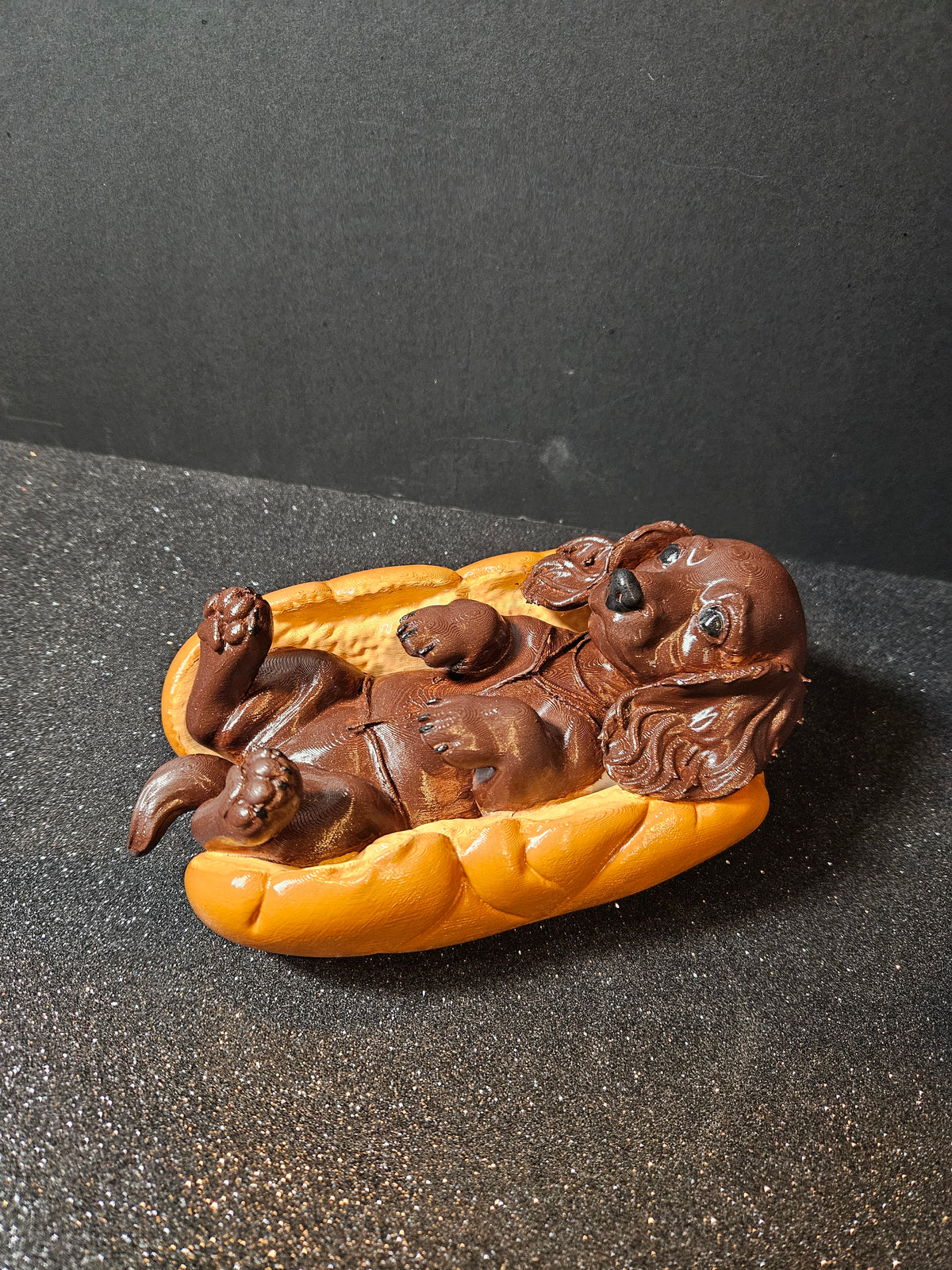 Hot Dog 🌭🐶 | Dachshund Hot Dog Sculpture – 20cm