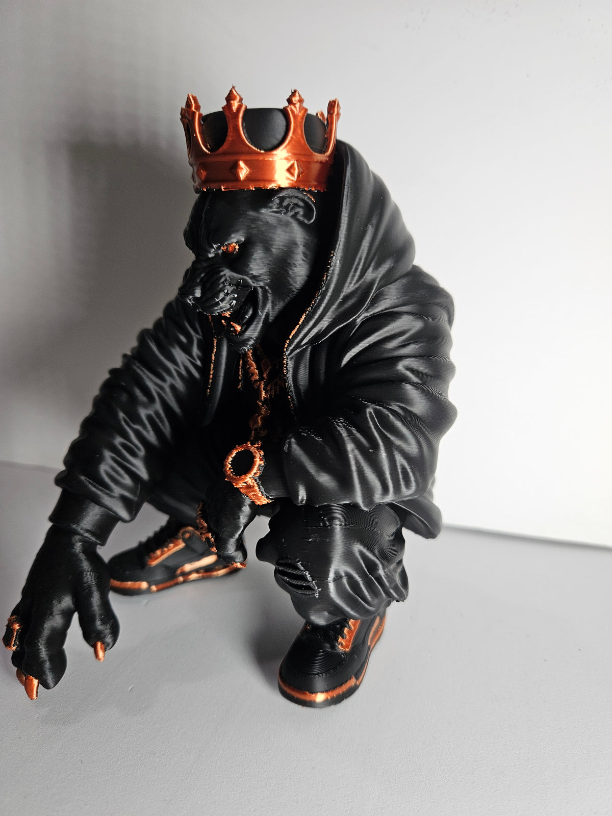 King Claw 👑🐾 | Black Panther Sculpture – 16cm
