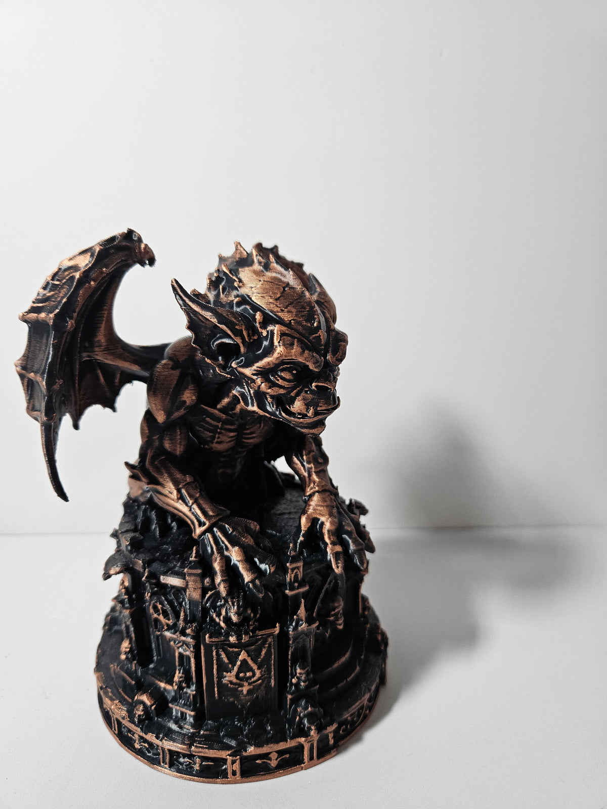 Gothic Guardian – Gargoyle Tower Sculpture