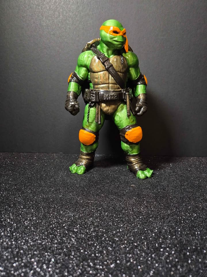 🐢 Cowabunga! Michelangelo Collectible 🐢
