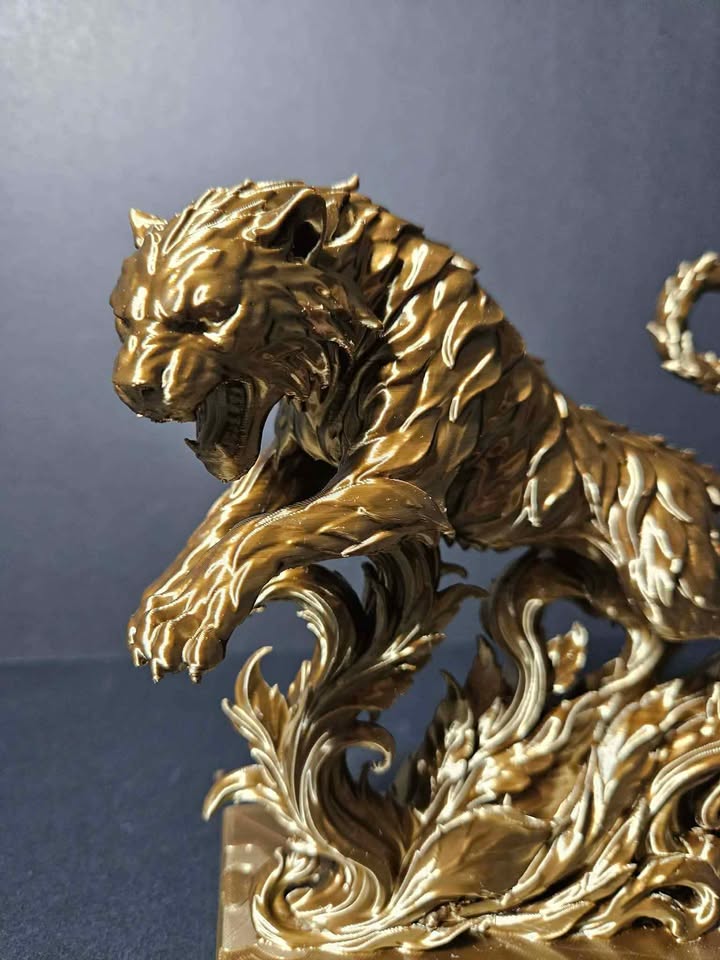 Abstract Tiger – 20cm Height – $55