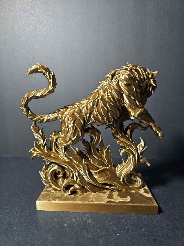 Abstract Tiger – 20cm Height – $55