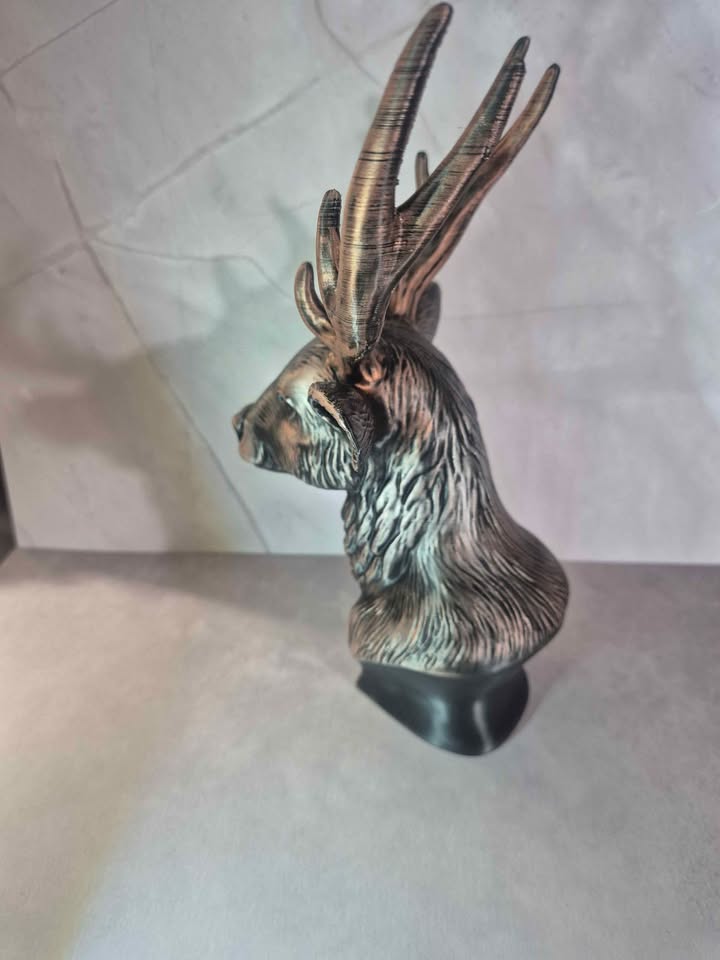 🦌 Velarion Crest – Stag Bust Sculpture ✨