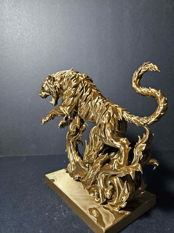 Abstract Tiger – 20cm Height – $55