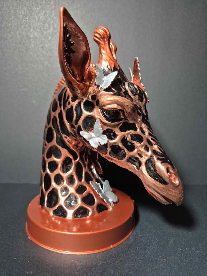 Butterfly Giraffe Bust | Premium Decorative Sculpture