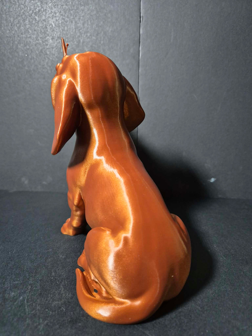 Butterfly Kiss Dachshund Sculpture – 20cm