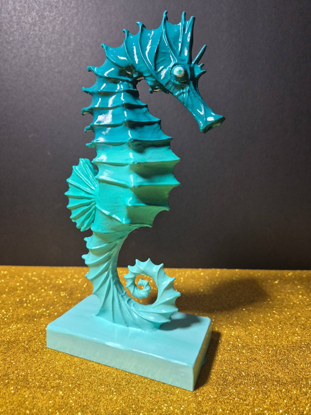 Ocean Jewel Seahorse Sculpture – 23cm
