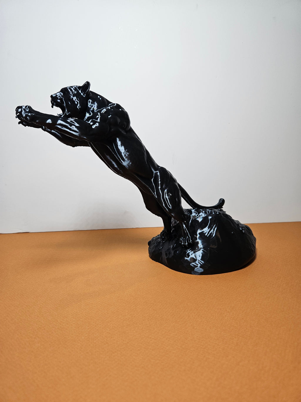 Panther Attack 25cm length