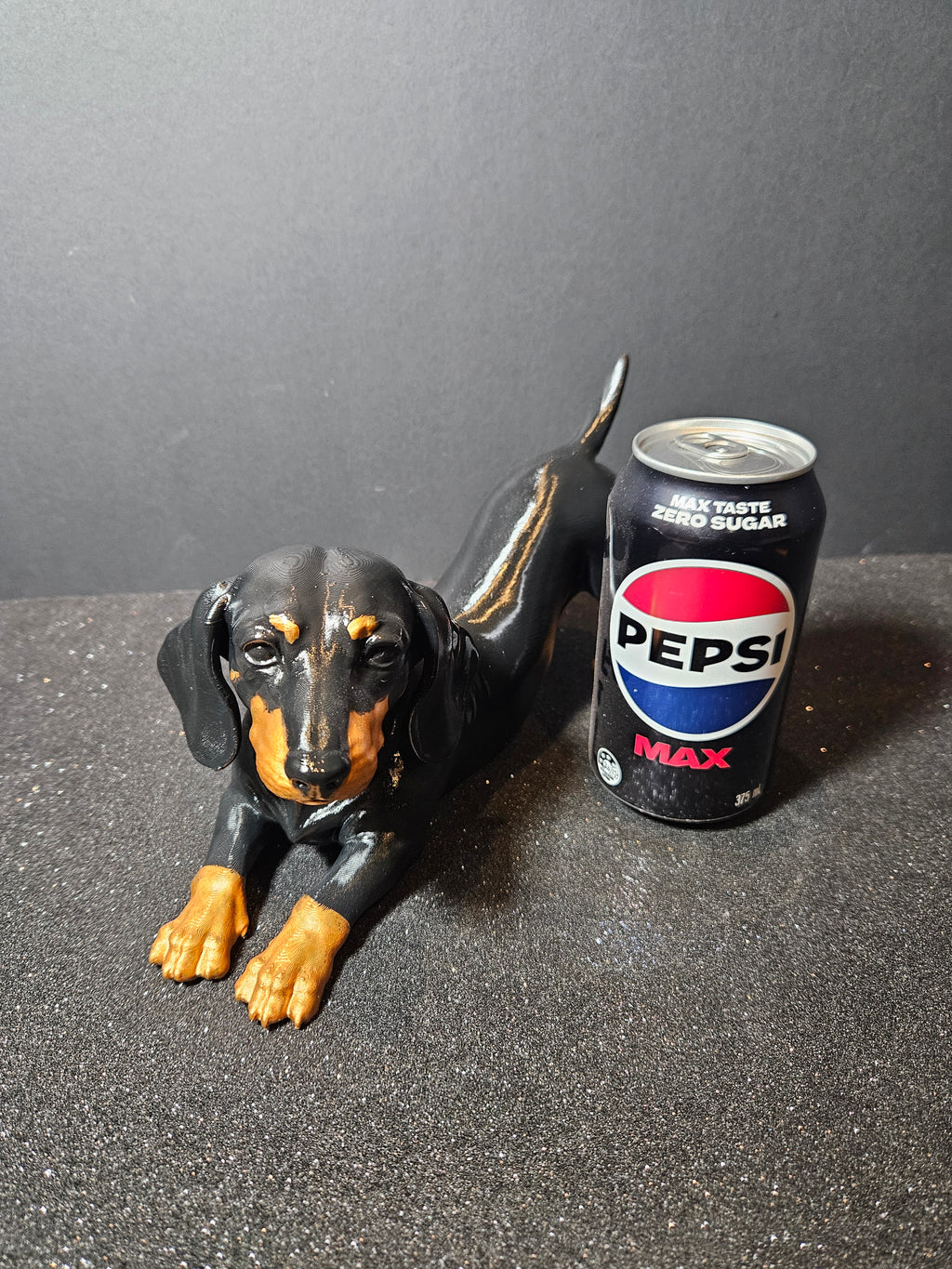 Stretching Dachshund Sculpture – 25cm