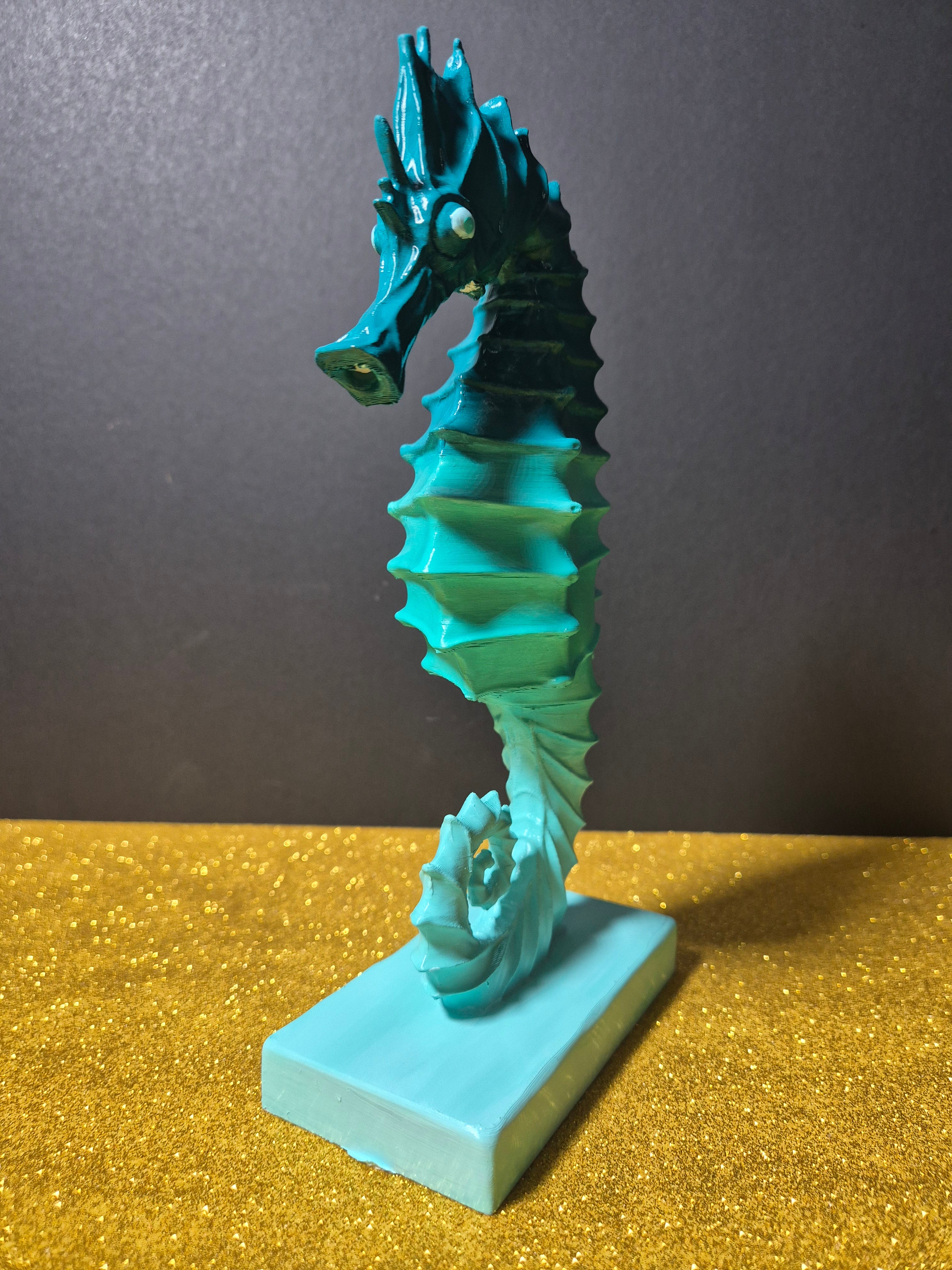 Ocean Jewel Seahorse Sculpture – 23cm