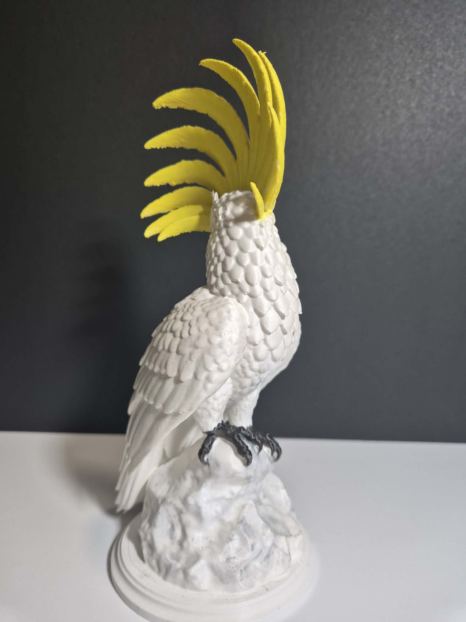 Sulphur-Crested Cockatoo Sculpture – 20cm